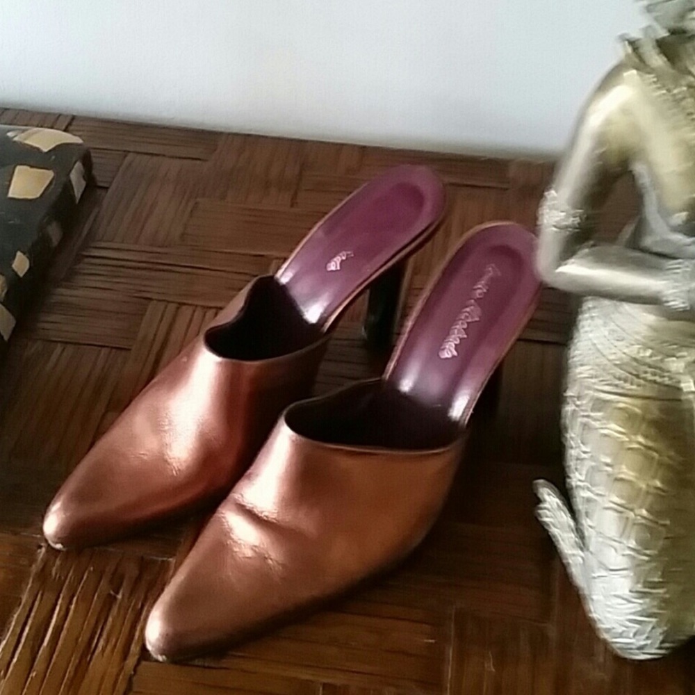 Mules from Rio de Janeiro - Picture 2 of 4